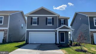 108 CHARING CROSS DR, Stephens City, VA 22655