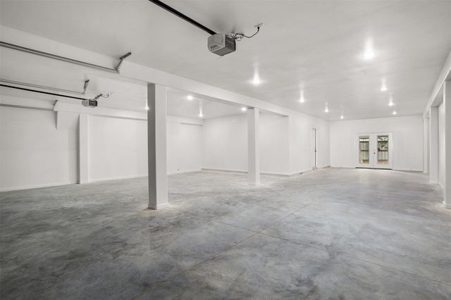 3617 Pecan Drive, Bacliff, TX 77518