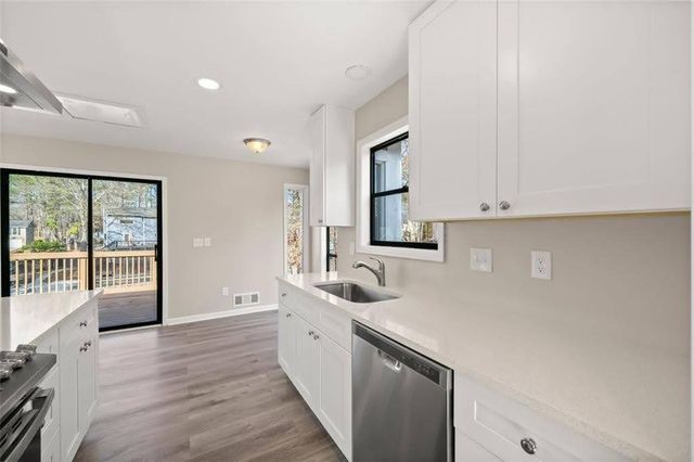 2673 Deerfield Circle, Marietta, GA 30064
