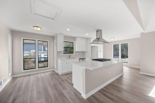 2673 Deerfield Circle, Marietta, GA 30064
