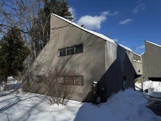 111 Coburn Ave Unit 33, Nashua, NH 03063