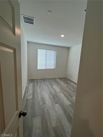9413 Venetian, Jurupa Valley, CA 92509