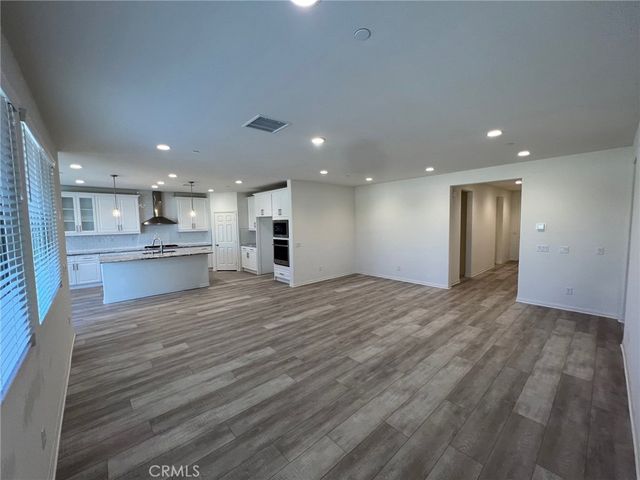 9413 Venetian, Jurupa Valley, CA 92509
