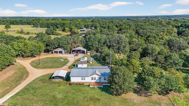 437 County Road 292, Collinsville, TX 76233