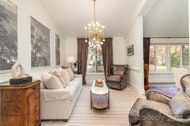 1018 Shady Bluff Drive, Charlotte, NC 28211