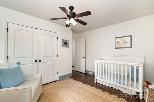 1018 Shady Bluff Drive, Charlotte, NC 28211