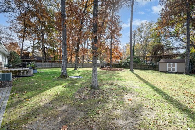 1018 Shady Bluff Drive, Charlotte, NC 28211