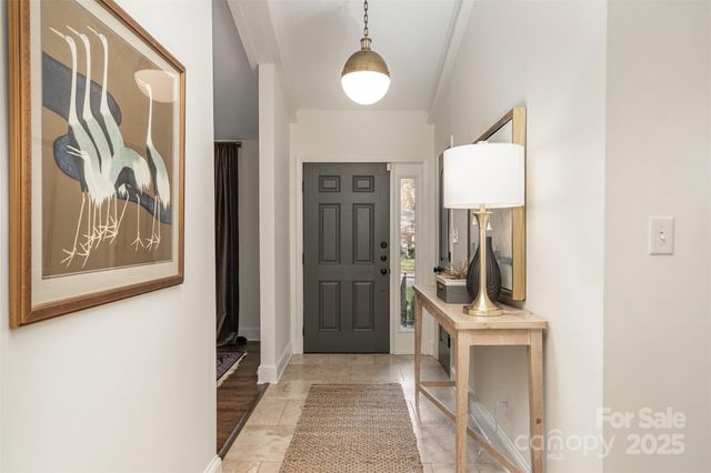 1018 Shady Bluff Drive, Charlotte, NC 28211