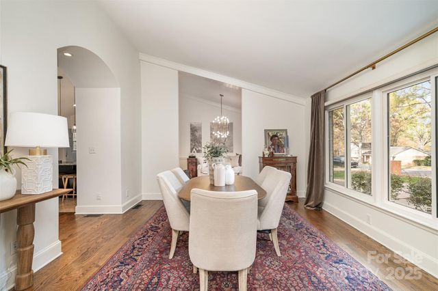 1018 Shady Bluff Drive, Charlotte, NC 28211