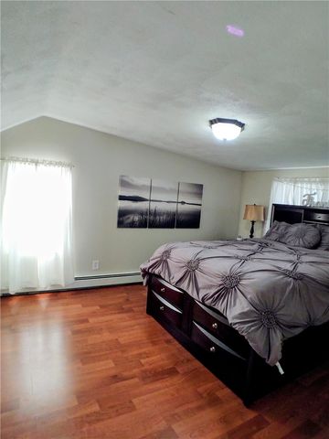 21 Urban Avenue, Pawtucket, RI 02860