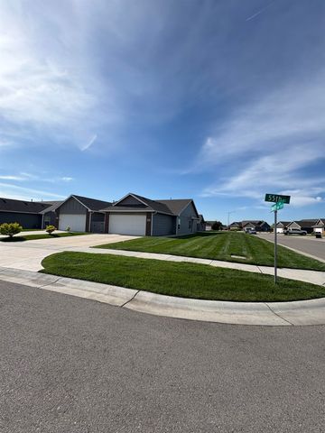 2707-2709 W 55th St N, Wichita, KS 67204