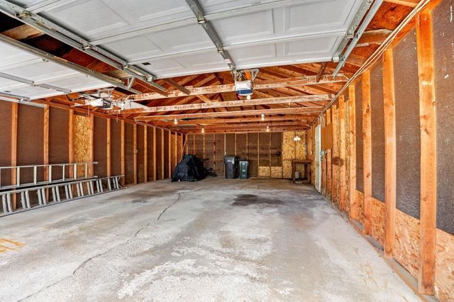 2117 Rownd Street, Cedar Falls, IA 50613