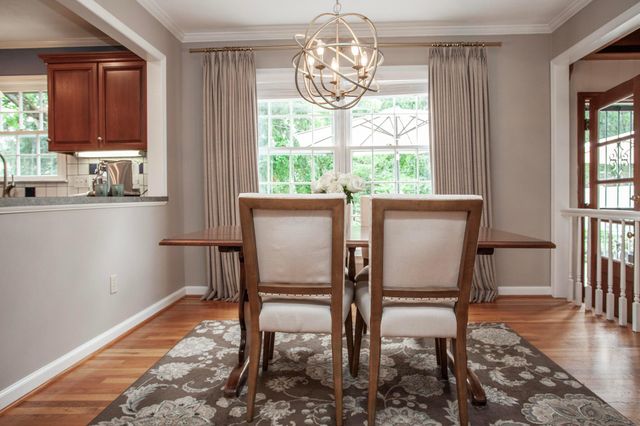 4325 Crown Point Drive, Columbus, OH 43220