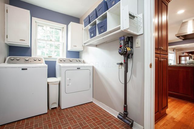 4325 Crown Point Drive, Columbus, OH 43220