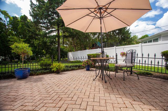4325 Crown Point Drive, Columbus, OH 43220