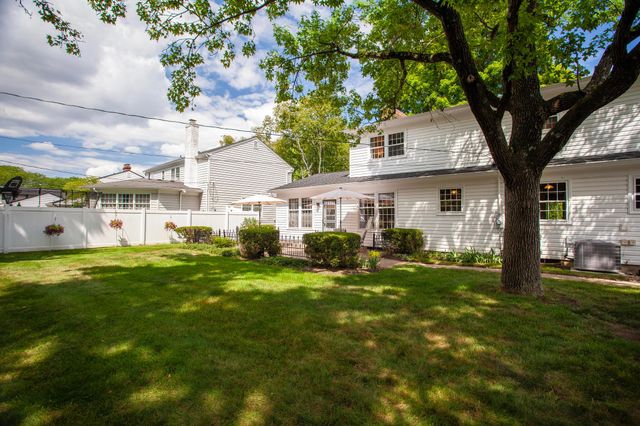 4325 Crown Point Drive, Columbus, OH 43220