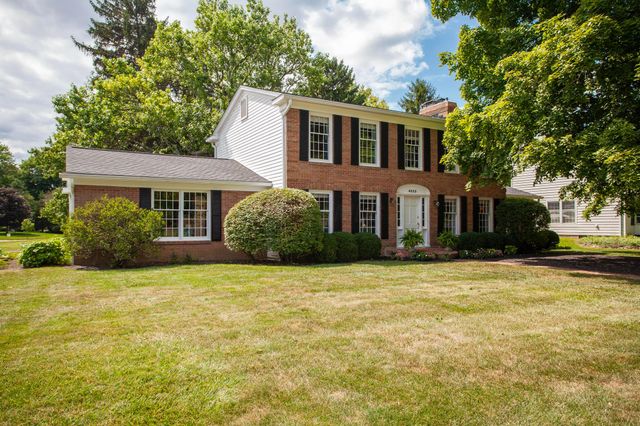 4325 Crown Point Drive, Columbus, OH 43220