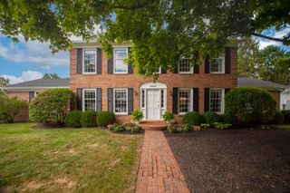 4325 Crown Point Drive, Columbus, OH 43220