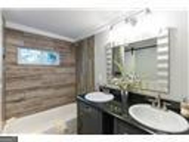 865 Hall Street NW, Atlanta, GA 30318