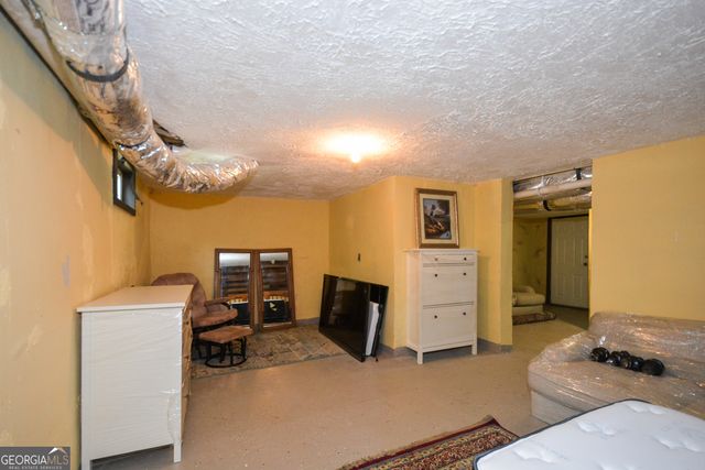 865 Hall Street NW, Atlanta, GA 30318