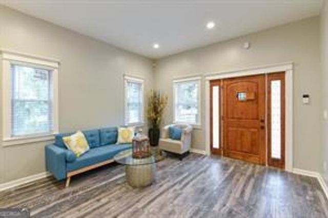 865 Hall Street NW, Atlanta, GA 30318