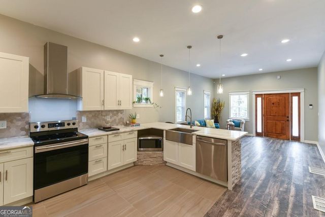865 Hall Street NW, Atlanta, GA 30318