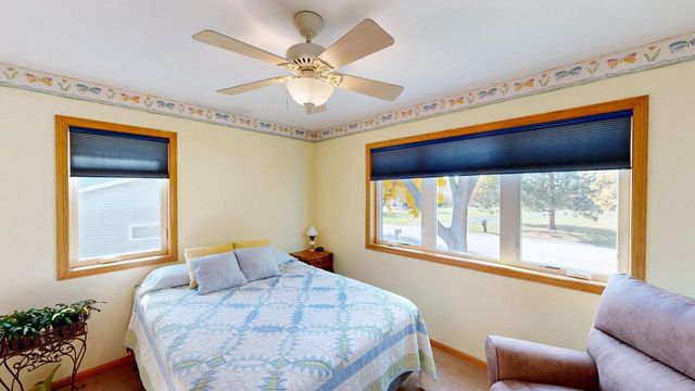 736 Lucas LANE, Jefferson, WI 53549