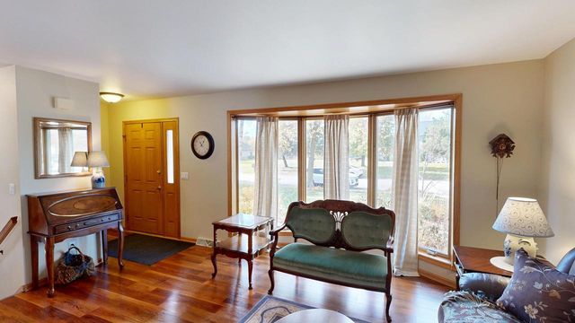 736 Lucas LANE, Jefferson, WI 53549