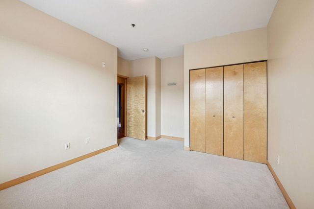 2900 University Avenue SE 208, Minneapolis, MN 55414