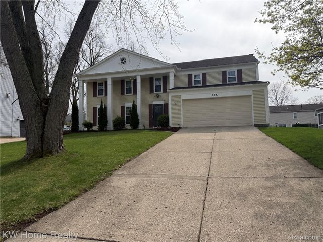 5481 S Piccadilly Circle, West Bloomfield Charter Township, MI 48322