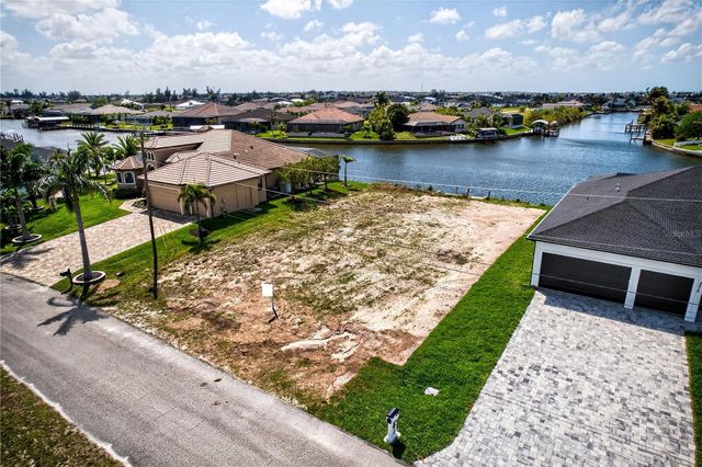3406 NW 14TH TERRACE, Cape Coral, FL 33993