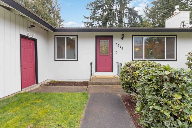 3316 S 248th Place, Kent, WA 98032