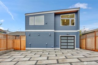 4050 32nd Avenue W, Seattle, WA 98199