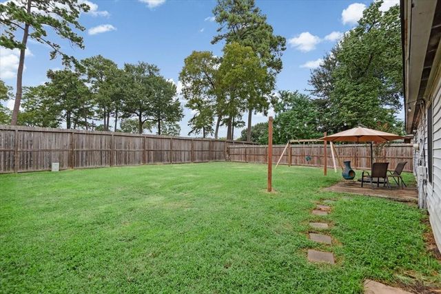 22307 Roseville Drive, Spring, TX 77389