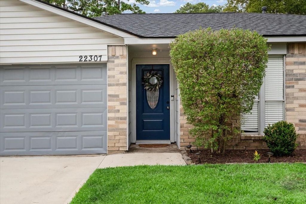 22307 Roseville Drive, Spring, TX 77389