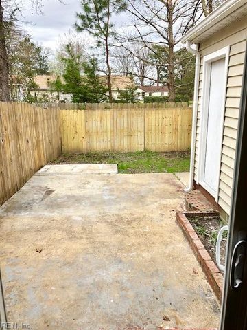 809 Harbour North DR, Chesapeake, VA 23320