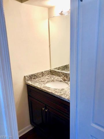 809 Harbour North DR, Chesapeake, VA 23320