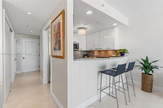 3350 SW 27 AV 1603, Coconut Grove, FL 33133