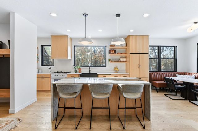 1401 Harmony Drive, Mahtomedi, MN 55115