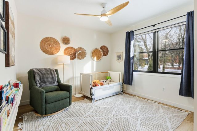 1401 Harmony Drive, Mahtomedi, MN 55115