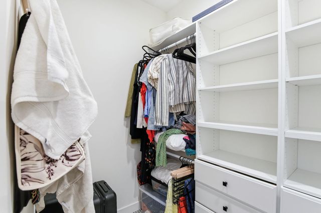 1401 Harmony Drive, Mahtomedi, MN 55115