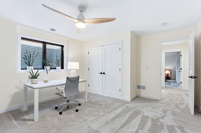 1401 Harmony Drive, Mahtomedi, MN 55115