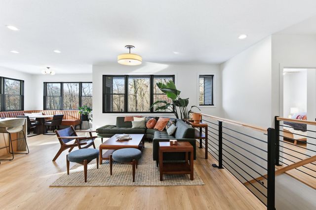 1401 Harmony Drive, Mahtomedi, MN 55115