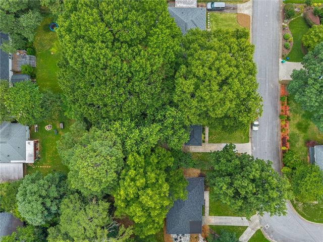 3309 Concord Circle SE, Smyrna, GA 30080