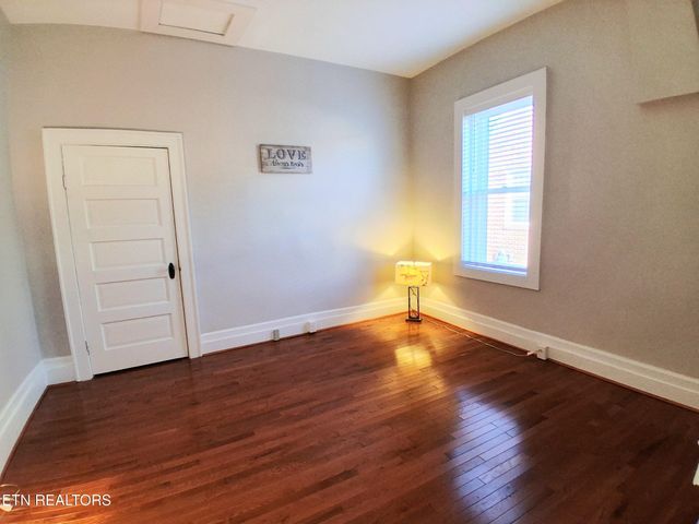 106 Villa St, Mcminnville, TN 37110