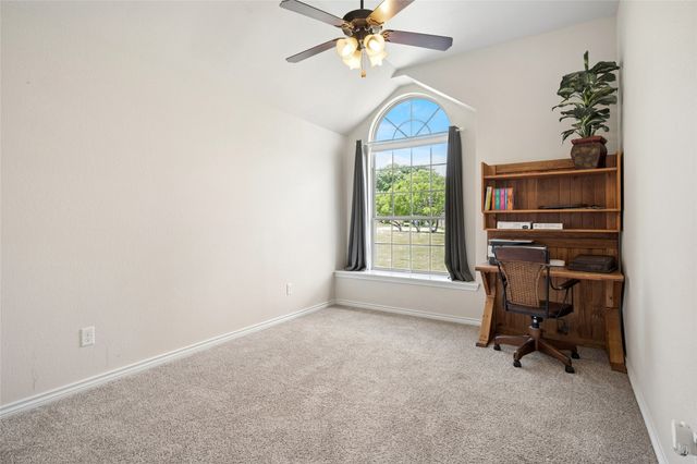 199 Newfield Lane, Springtown, TX 76082