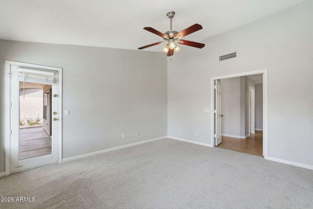 Image 18 of property listing at 1134 N SAINT ELENA Street, Gilbert, AZ 85234