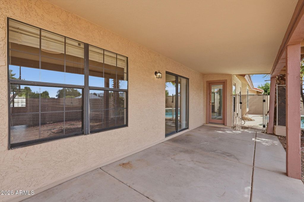 Image 34 of property listing at 1134 N SAINT ELENA Street, Gilbert, AZ 85234
