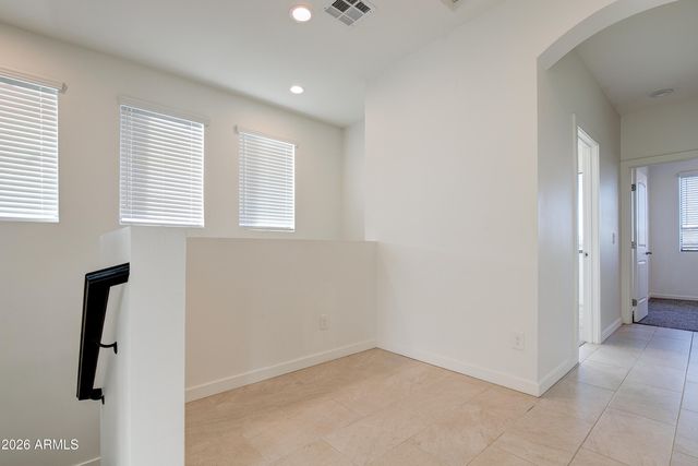 16075 N 30 Street, Phoenix, AZ 85032