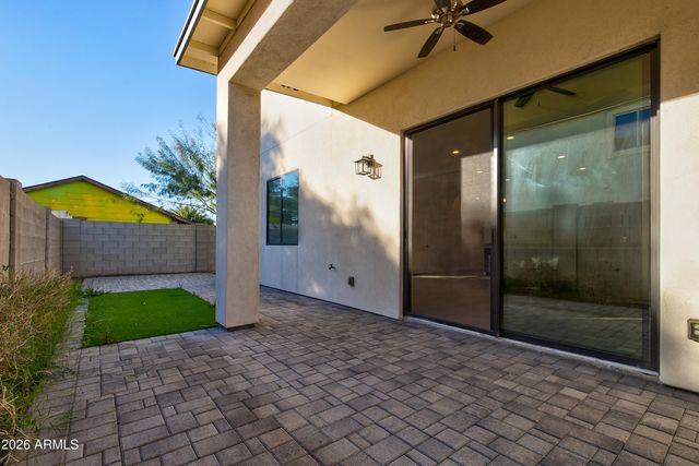 16075 N 30 Street, Phoenix, AZ 85032
